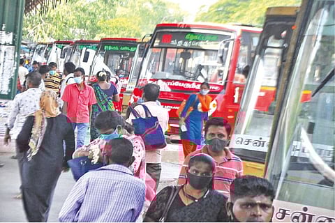 MTC operated 1,792 buses out of its available fleet of 2,800 on Monday