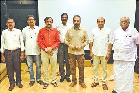 Kamal Haasan with new MNM office beaters