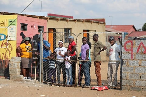 Africa faces first recession in 25 years