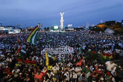 Bolivians take to the streets to protest political arrests