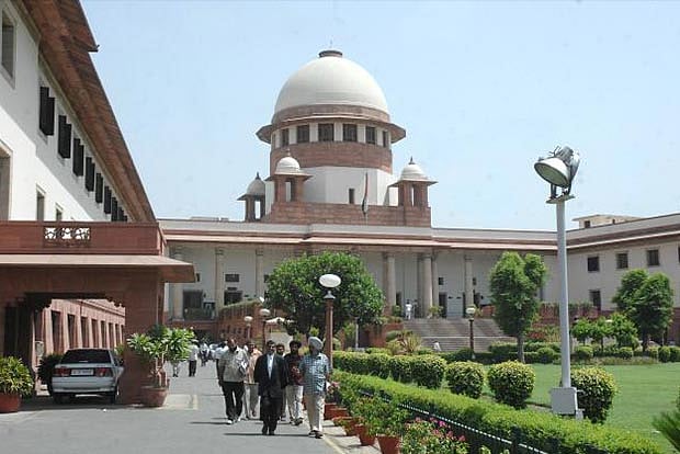 SC agrees to hear Centre's plea against Delhi HC contempt notice over ...
