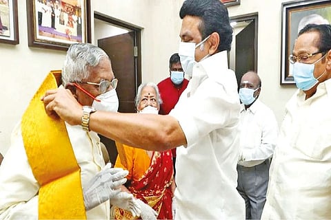 DMK president MK Stalin seeks blessings from former AIADMK minister RM Veerappan in Chennai
