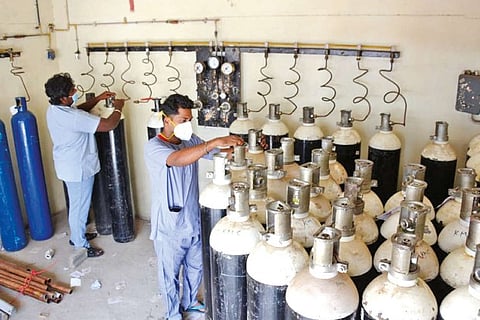 India's daily domestic oxygen production increased to 9,400 MT