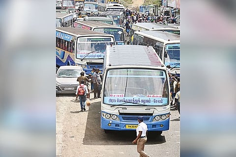 Long queue of buses at Perungalathur on Sunday