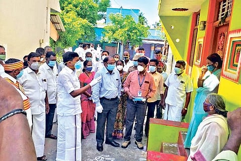 Tirupattur Collector Sivan Arul and DMK MLA A Nallathambi creating COVID-19 vaccine awareness
