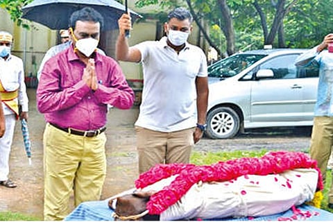 Sniffer dog Roony laid to rest