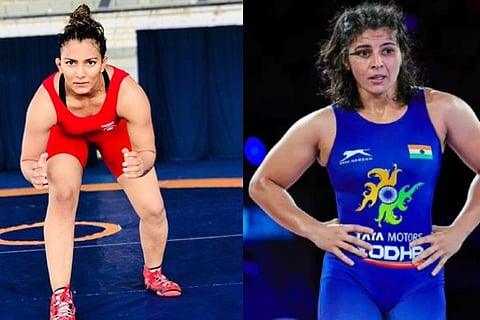 Geeta Phogat (Left) Sarita Mor (Right)