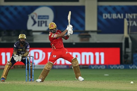 KL Rahul anchored the PBKS run-chase scoring 67 of 55 balls. Image Courtesy: Twitter - @IPL