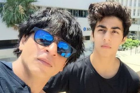 Aryan Khan and Shah Rukh Khan (Source: Twitter)
