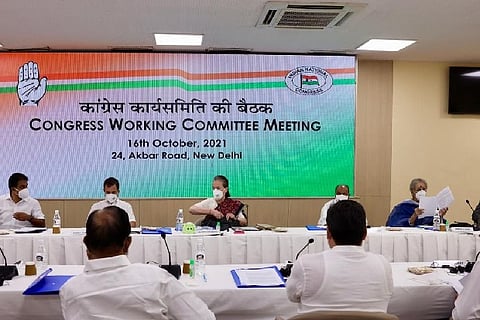Sonia, Rahul Gandhi and other Congress leaders in the CWC meeting. Image: Twitter - @INCIndia