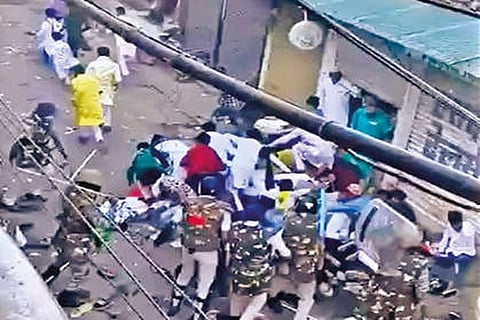 DeTect: UP police didn’t hit people offering namaz on the road