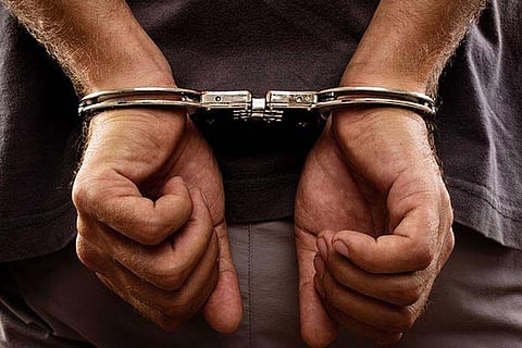 Four held for robbing siblings in Sathangadu