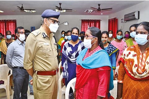 Chennai Police Commissioner Shankar Jiwal interacting with women cops at a training programme