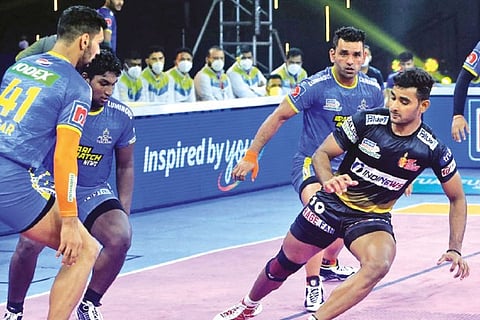 Pro Kabaddi: Thumping win for Thalaivas over Titans