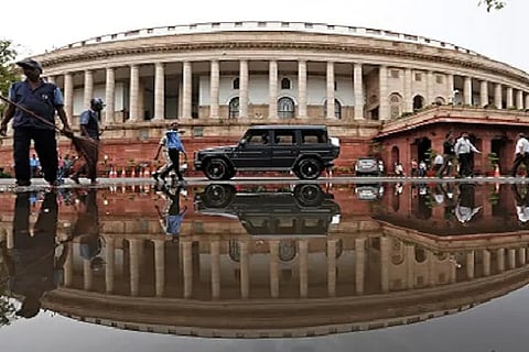 DMK members, who later trooped into the Well of the House, were supported by Congress MPs