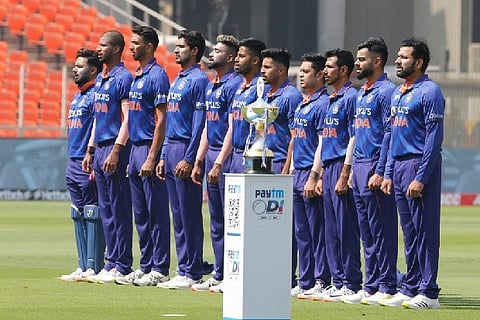 Indian Cricket Team is wearing black armbands today to pay their respects to Lata Mangeshkar