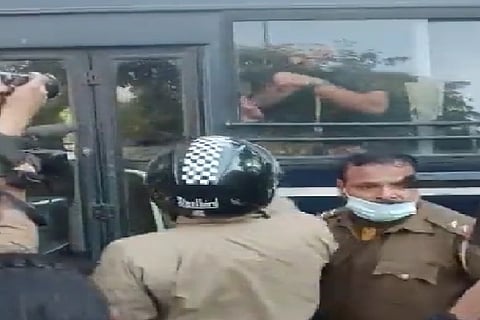 Delhi police detain AISA workers protesting dress code in Karnataka schools