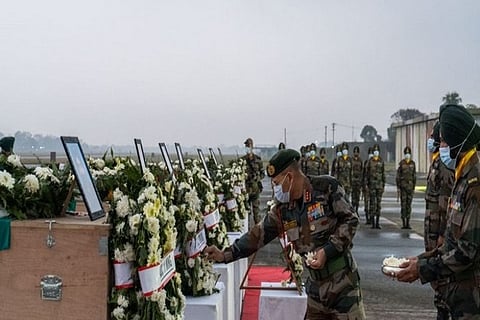 Wreath laying ceremony of seven army personnel (ANI)