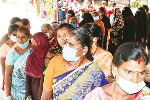 Re-registration is scheduled to take place from 7 am to 6 pm