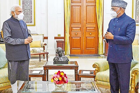 Modi meets Kovind at Rashtrapati Bhavan on Thursday