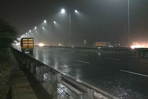 Visual of rains lashing at GT Karnal Road (Image credit: ANI)