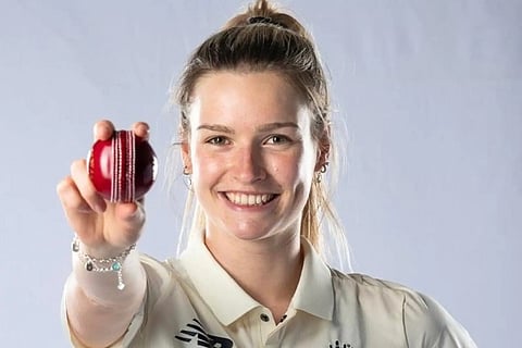 England player  Lauren Bell (Image Courtesy: IANS)