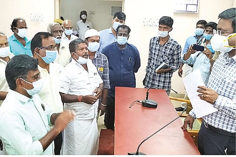 Michaelpatti villagers petitioning Thanjavur Collector Dinesh Ponraj Oliver on Friday