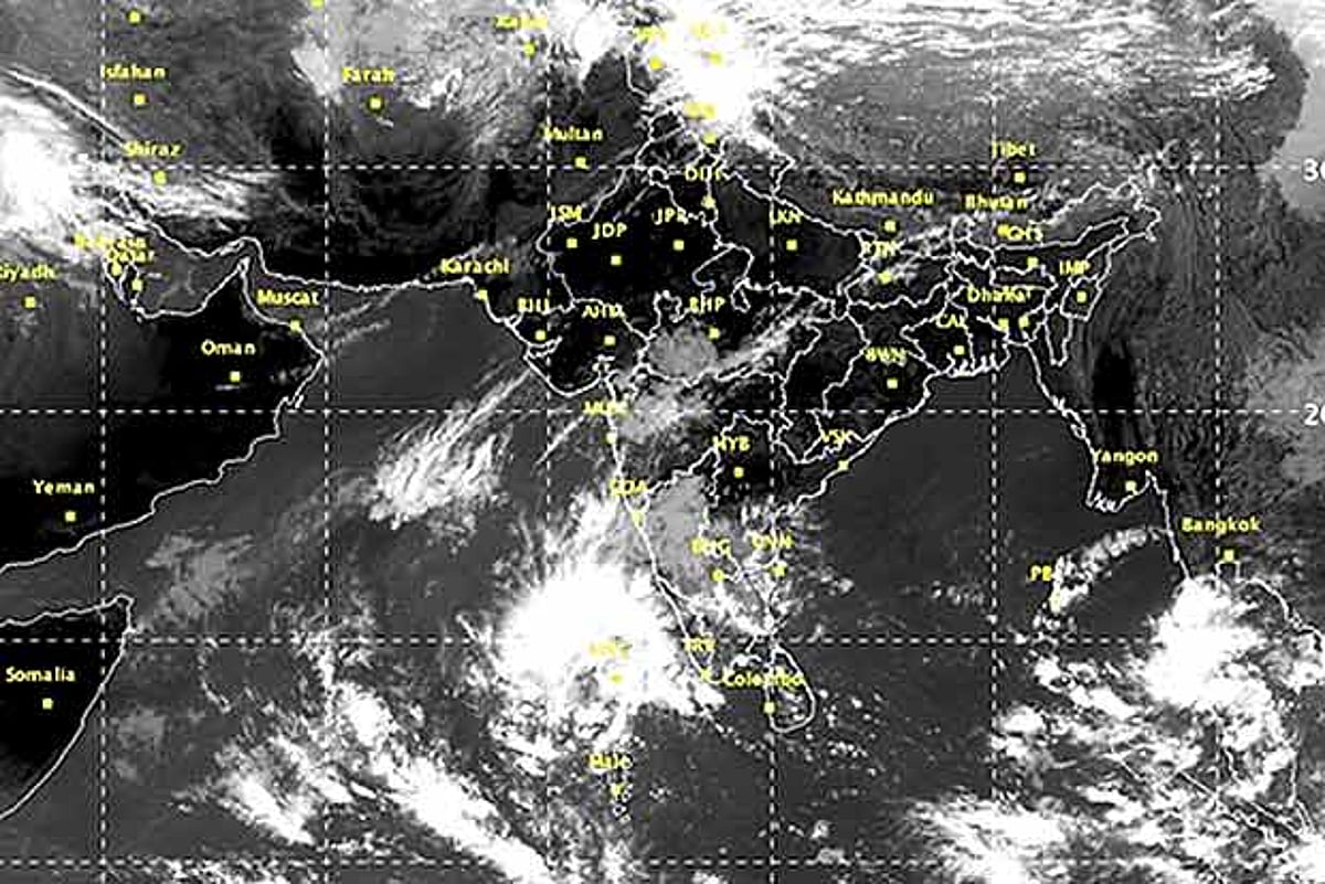 Two low-pressure systems likely over Bay of Bengal; orange alert for Tamil Nadu districts today