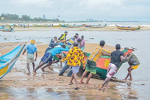 Chief Minister seeks more funds for fishing sector