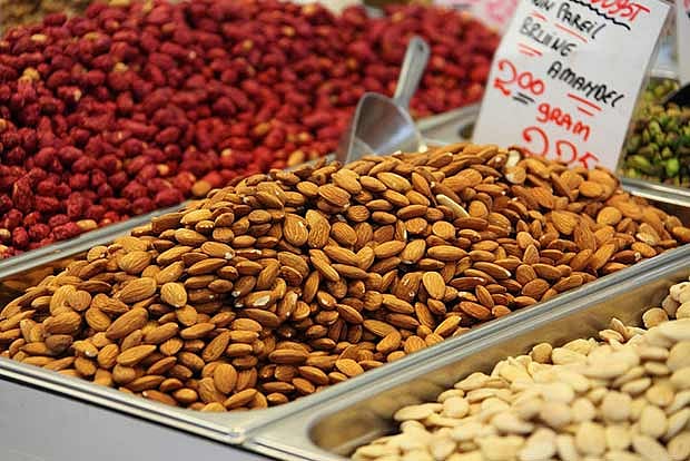 All you need is 14 grams of almonds daily to boost your health!