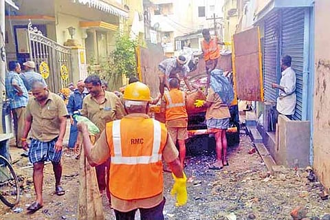 ‘Ignored’ sanitation workers demand compensation