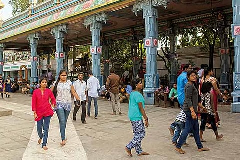 Devotees at the Kapaleeswarar Temple in Mylapore