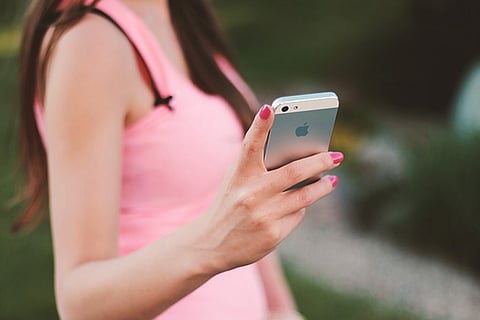 Are you suffering from 'smartphone pinky'? Read on