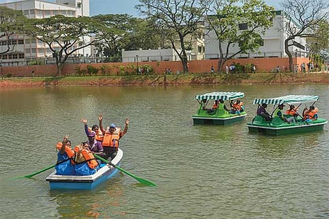 Visitors enjoying boat ride in the renovated Chetpet lake (Photo: Justin George)