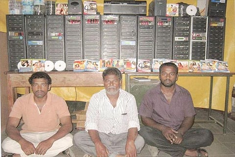 Trio from Washermenpet, Chennai held
