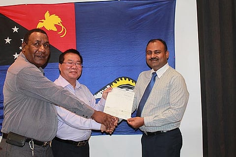 Sasindran Muthuvel (Right)