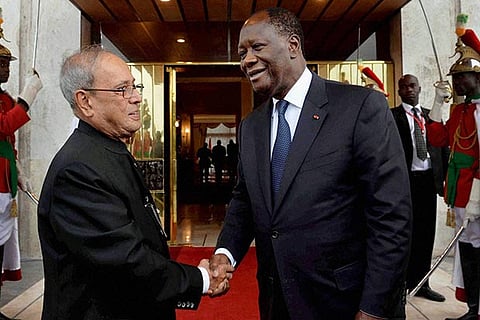 President Pranab Mukherjee being welcomed by Ivory Coast President Alassane Ouattara