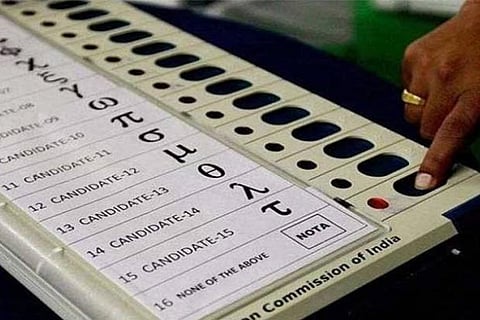 Electronic Voting Machine (EVM)