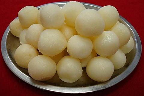 The Rasogolla variant that is made in West Bengal
