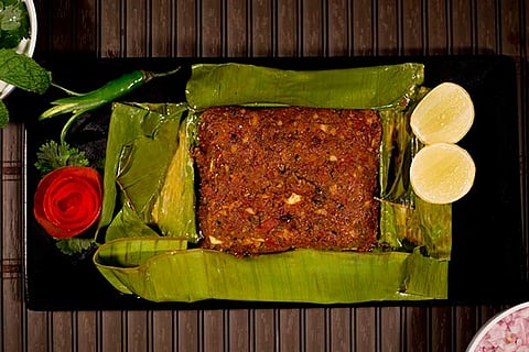 Culture curry on a luxurious platter