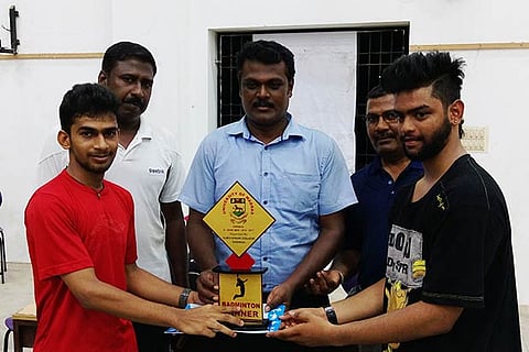 Loyola College with the winners? trophy