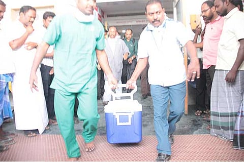 Hospital staff shifting the organs at a private hospital in Madurai