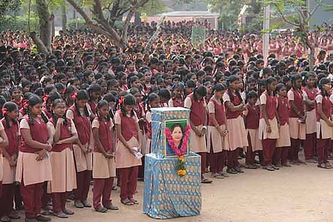 School students observing silence as a mark of respect for late Jayalalithaa