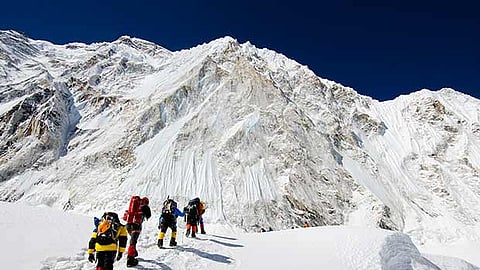Family decides to leave mountaineer's body on Mt Everest