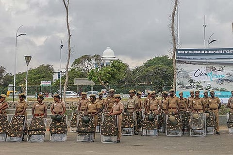 A posse of police personnel deployed as a precautionary measure (Image: Justin)