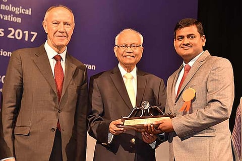 Dr Francis Gurry, Prof Ramesh Mashelkar, former DG of CSIR presenting the award to Dr Vikram Singh