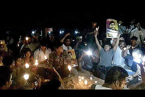 Members of the ?May 17 Movement? congregated on the Marina