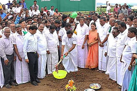 Edappadi K Palanisamy inaugurating the desilting of Mettur Dam in Salem District