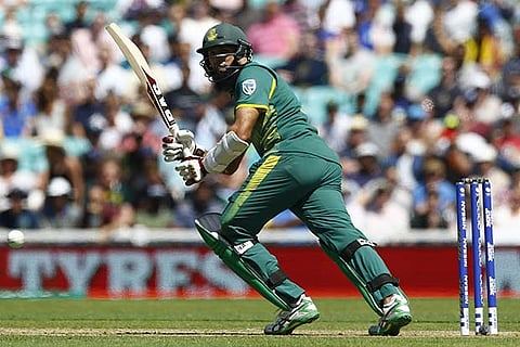Hashim Amla scored a hundred as Proteas beat Lanka by 96 runs in its Champions Trophy match