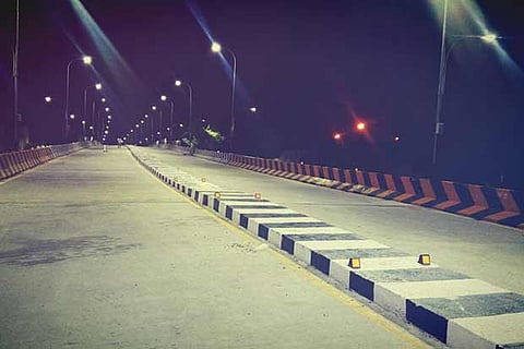 Tiruvottiyur-Manali over bridge